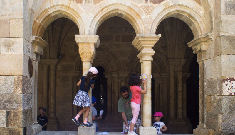 Actividades "Te vas a quedar de piedra" 2015_claustro