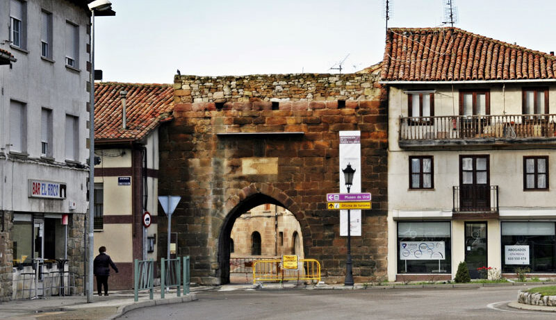 fundacion_smlrpatrimonioh_puertadelarco1w