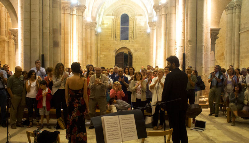 fsmlrph_conciertoadrianavinuela5w