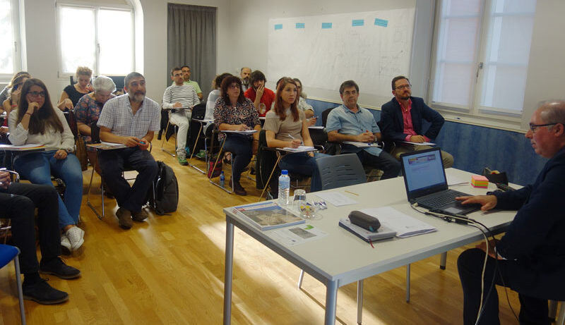 encuentro_casa_luelmo_cd-eta-3w