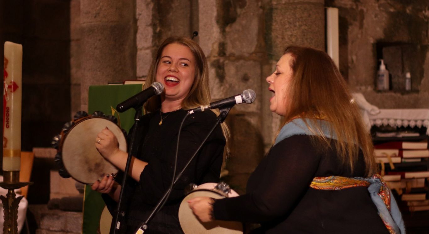 As pedras Cantan. Icia Varela